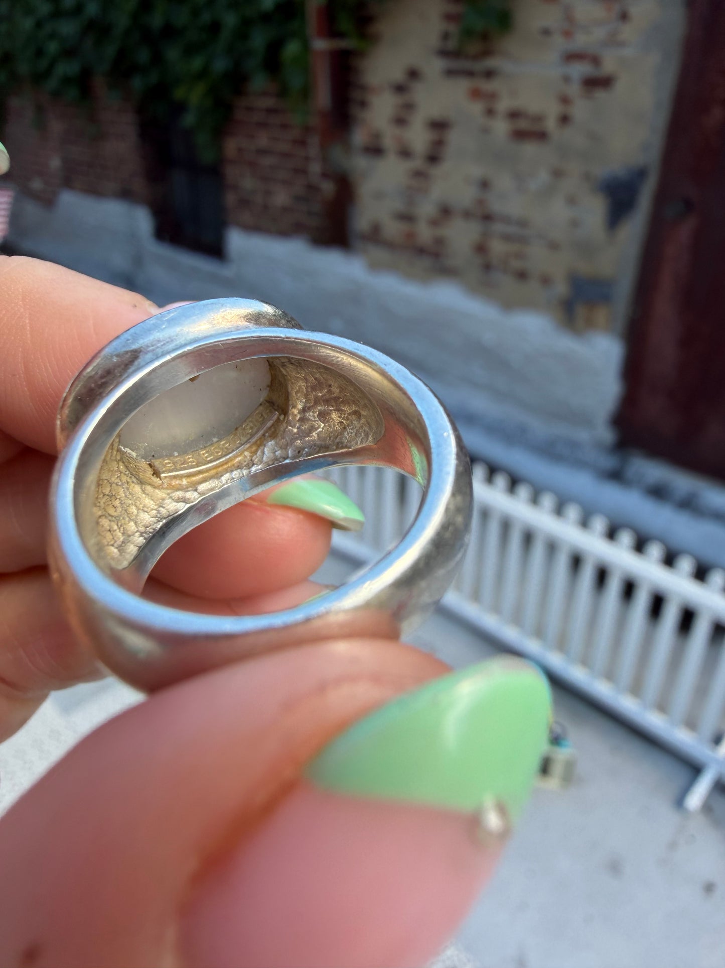Vintage Sterling Silver Cat Eye Glass Cabochon Ring