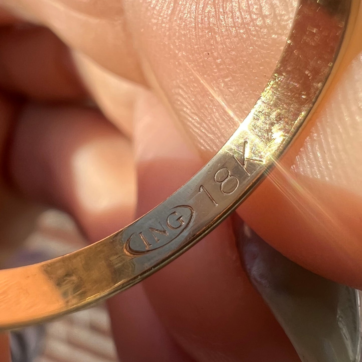 Vintage 18k Gold Band