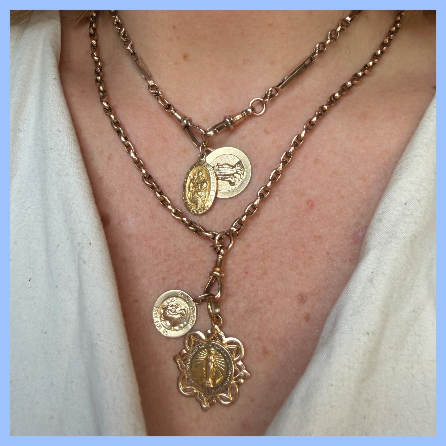 Vintage 14k Serenity Prayer Hands