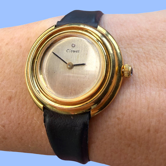 Vintage Clowat 'UFO' Watch