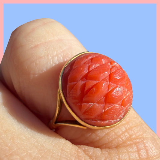 Antique 18k Coral Ring